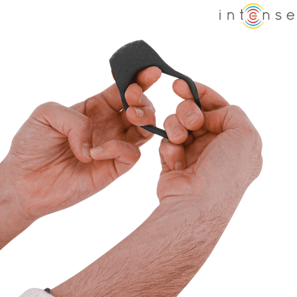 INTENSE - CLOVER VIBRADOR ANEL PENIS 10 VIBRAÇÕES PRETO - Image 5